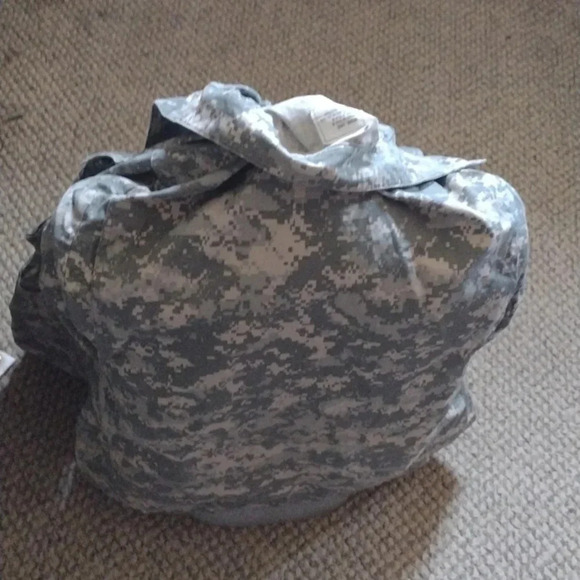 Medium/Short camo jacket - Picture 2 of 4